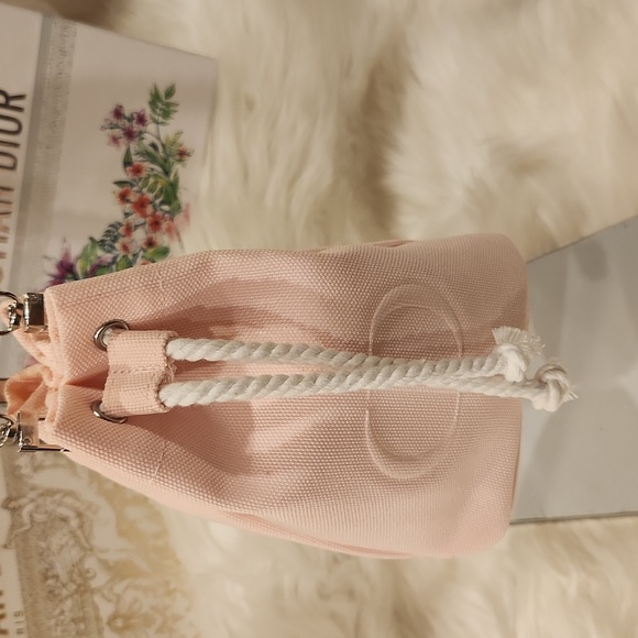 DIOR PINK POUCH NWOT - Picture 2 of 6